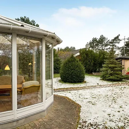 2 Bedroom Beautiful In