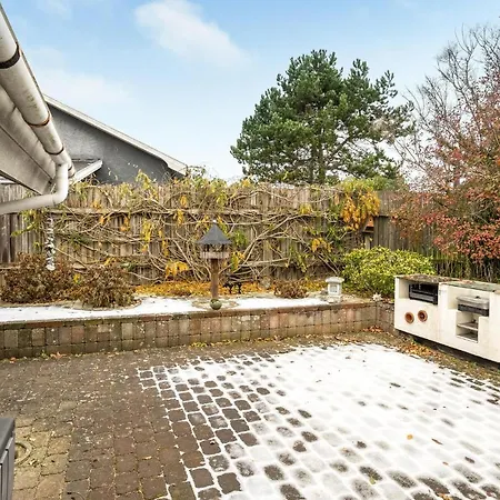 Holiday home 2 Bedroom Beautiful In *